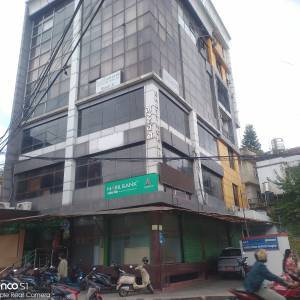 1300 Sqrfit office space